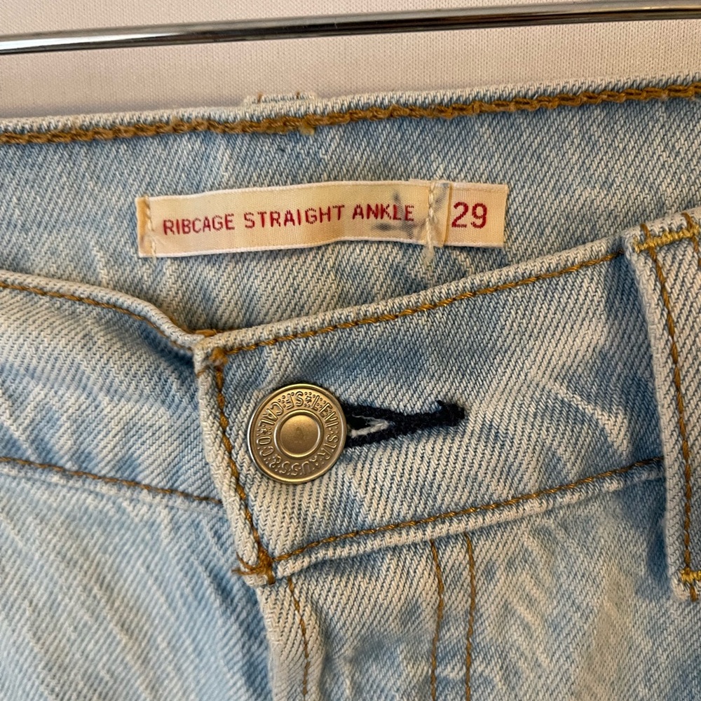 Levi’s Premium Ribcage Ankle Straight Stretch Jean Light Wash 29 - Picture 5 of 16